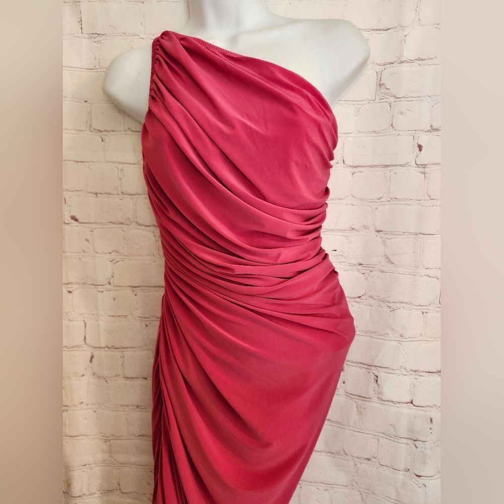 NWT Norma Kamali "Diana" Hot Pink (Rose) One Shoulder Ruched Gown sz.XS Ret $275 - Picture 11 of 12